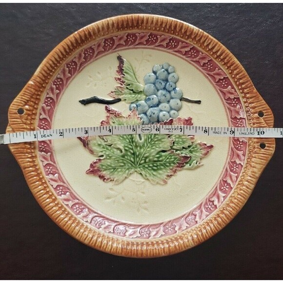 Vintage Decorative Plate Raised Grapes & Leaves 10.5" Made in Japan Handles - Picture 5 of 9
